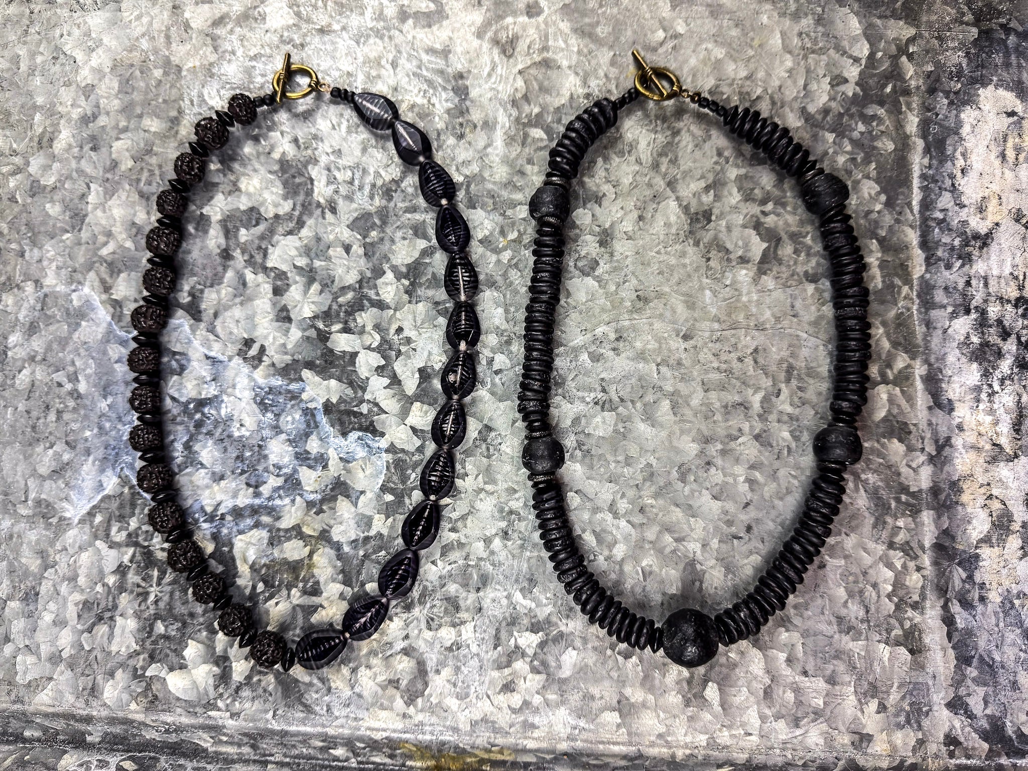 Classic Glass Necklace | Nightfall