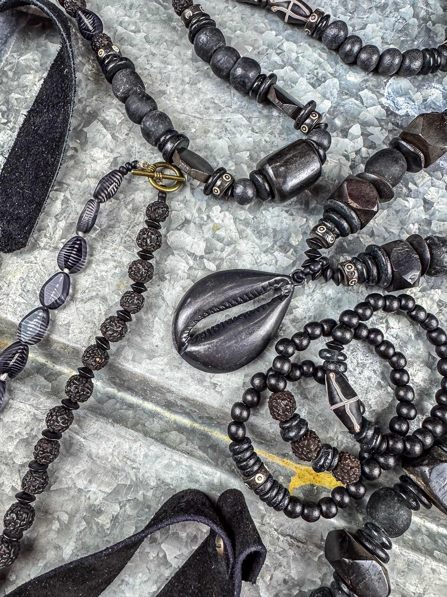 Classic Necklace | Mixed Nightfall