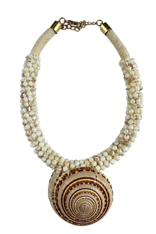Sundial Shell Necklace | Neutral