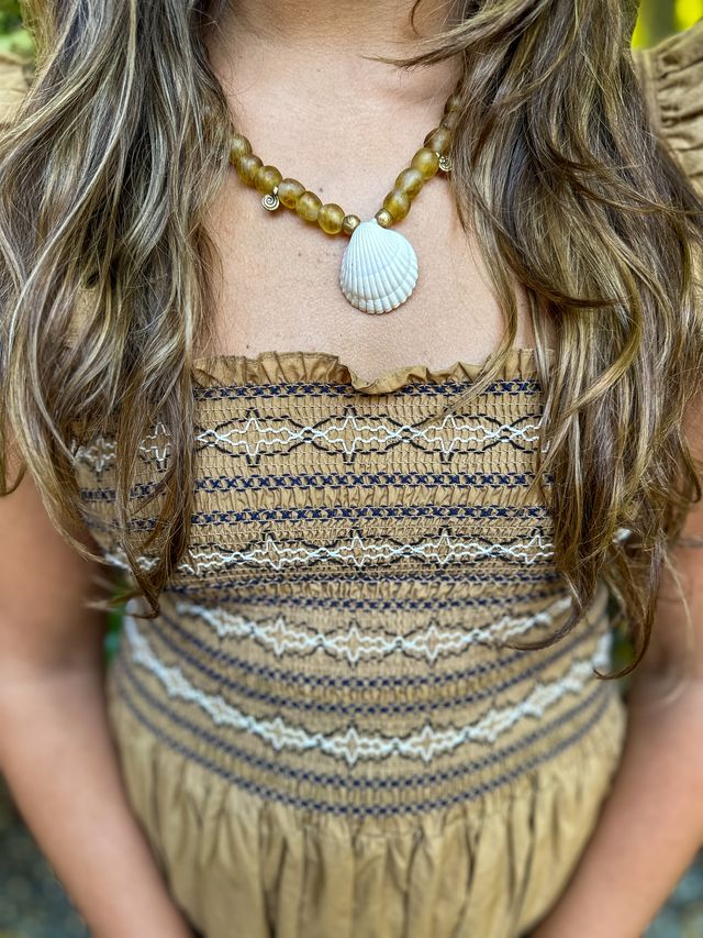Tribal Shell Necklace | Camel