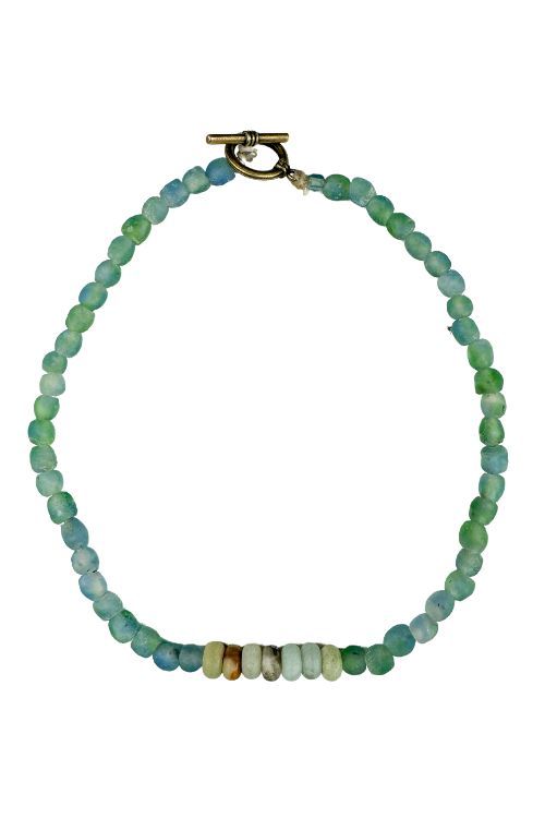 Versa Necklace | Sea Glass