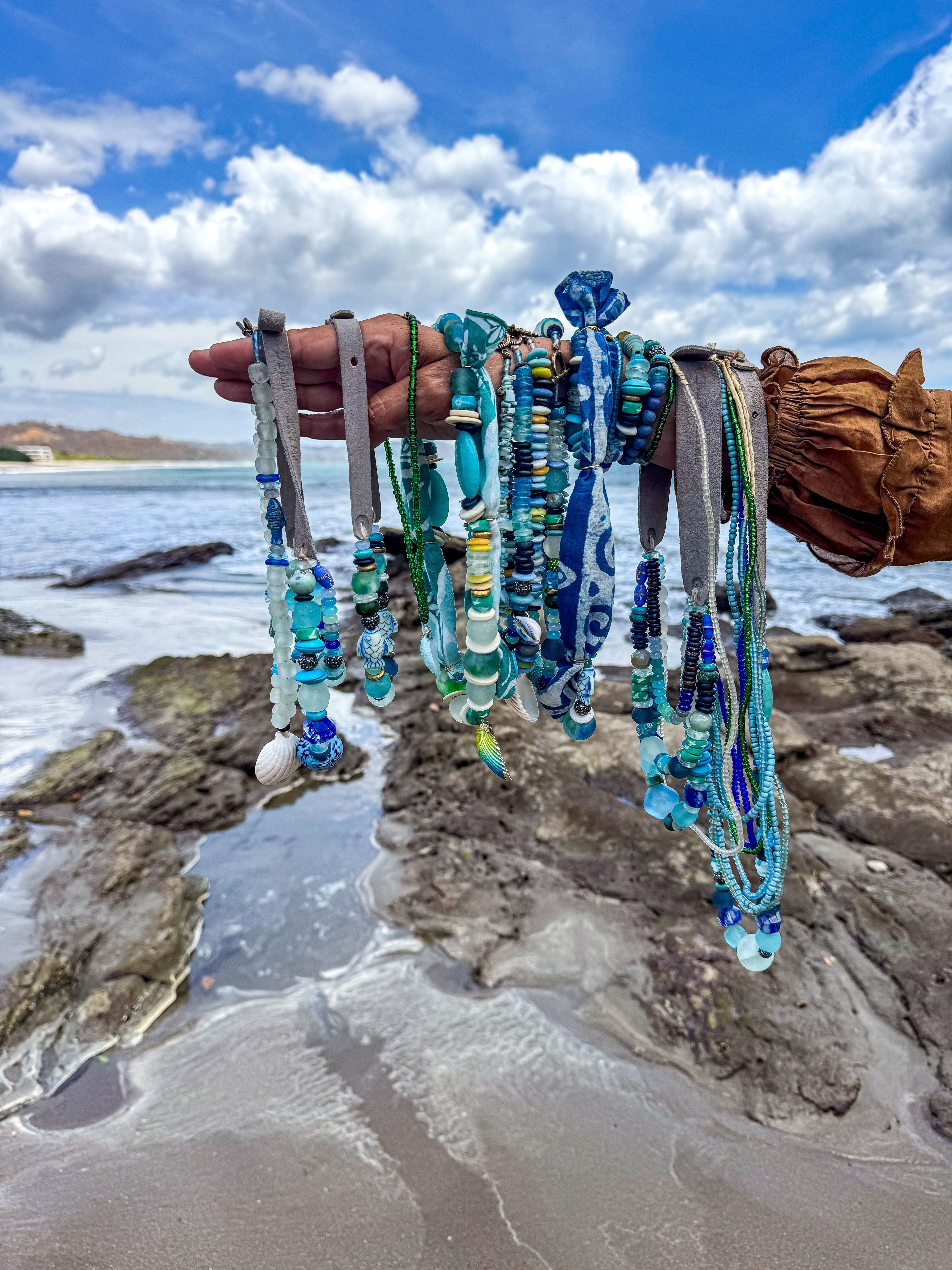 Beaded Bandana Necklace | Azul Shell | Final Sale