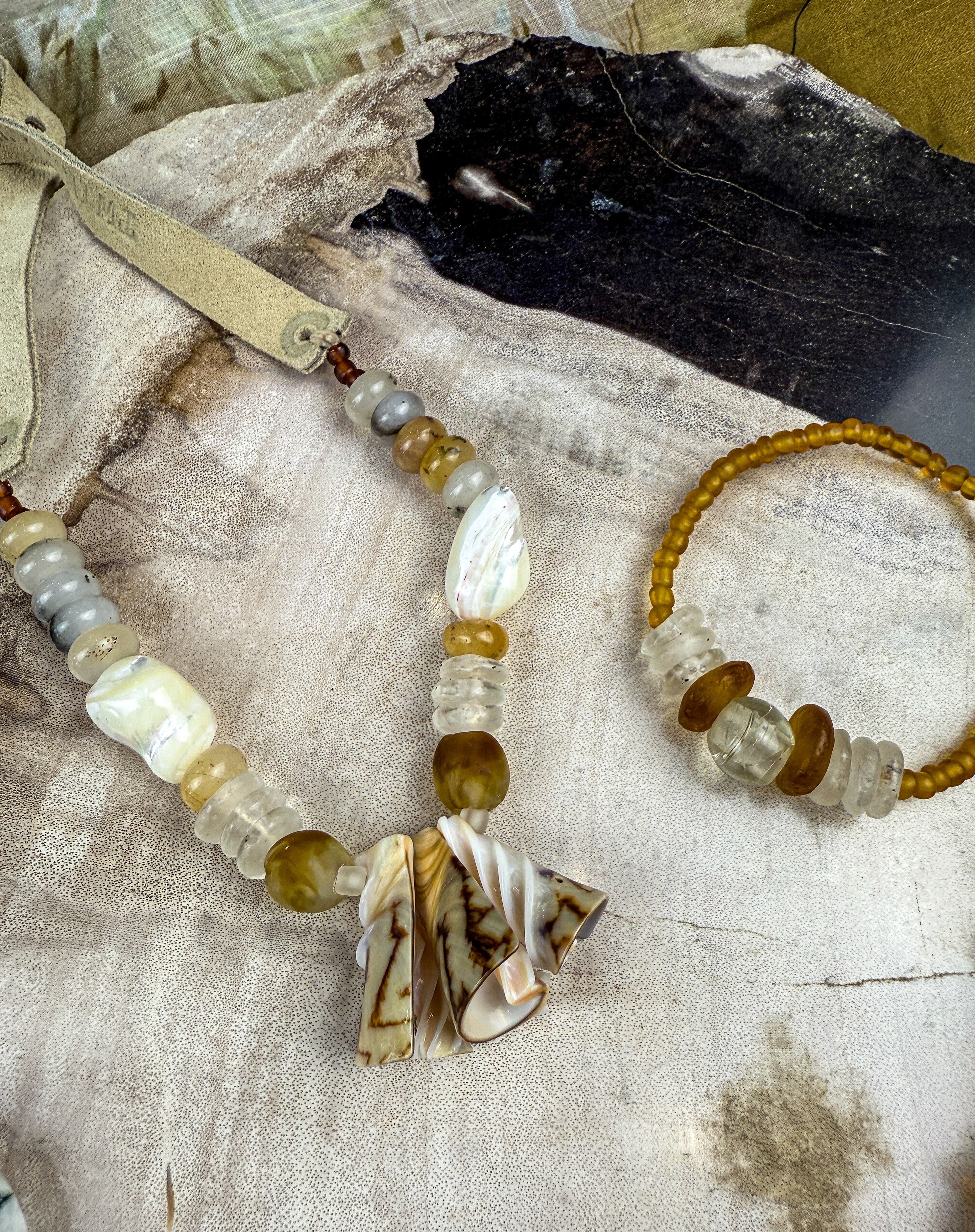 Slim Shell Necklace | Sierra