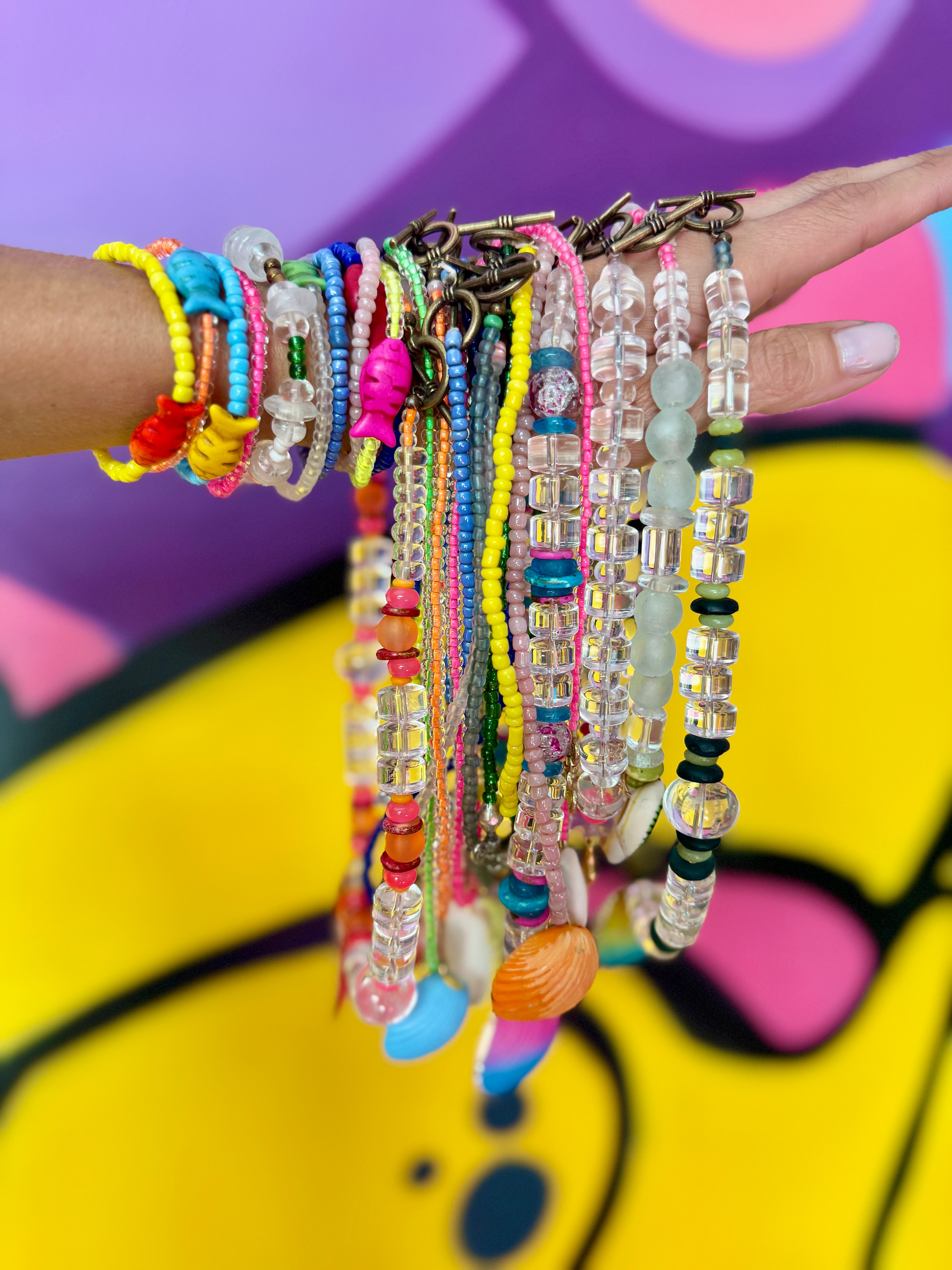 Simple Seed Bracelet | Blue Fish