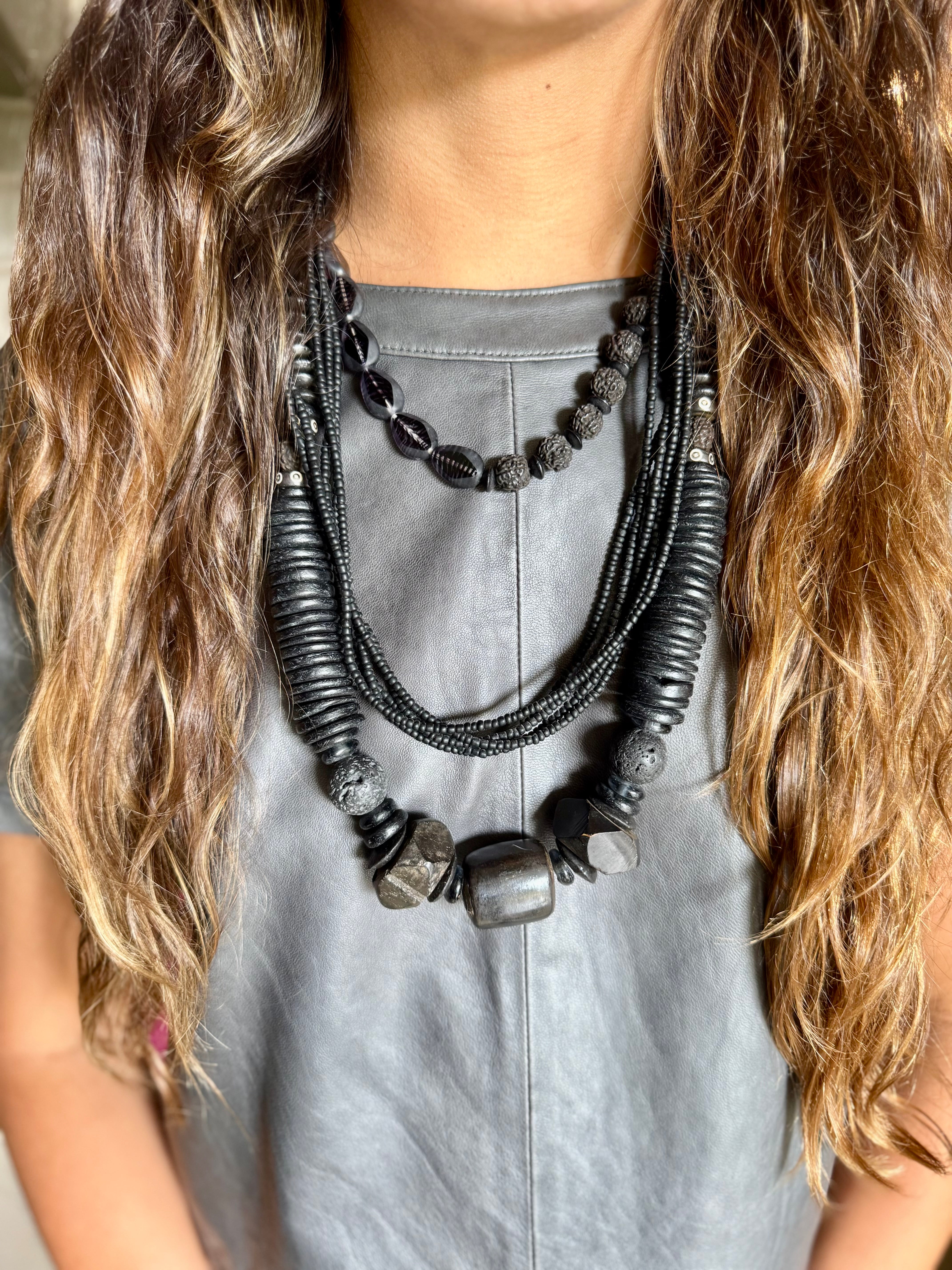 Classic Necklace | Mixed Nightfall