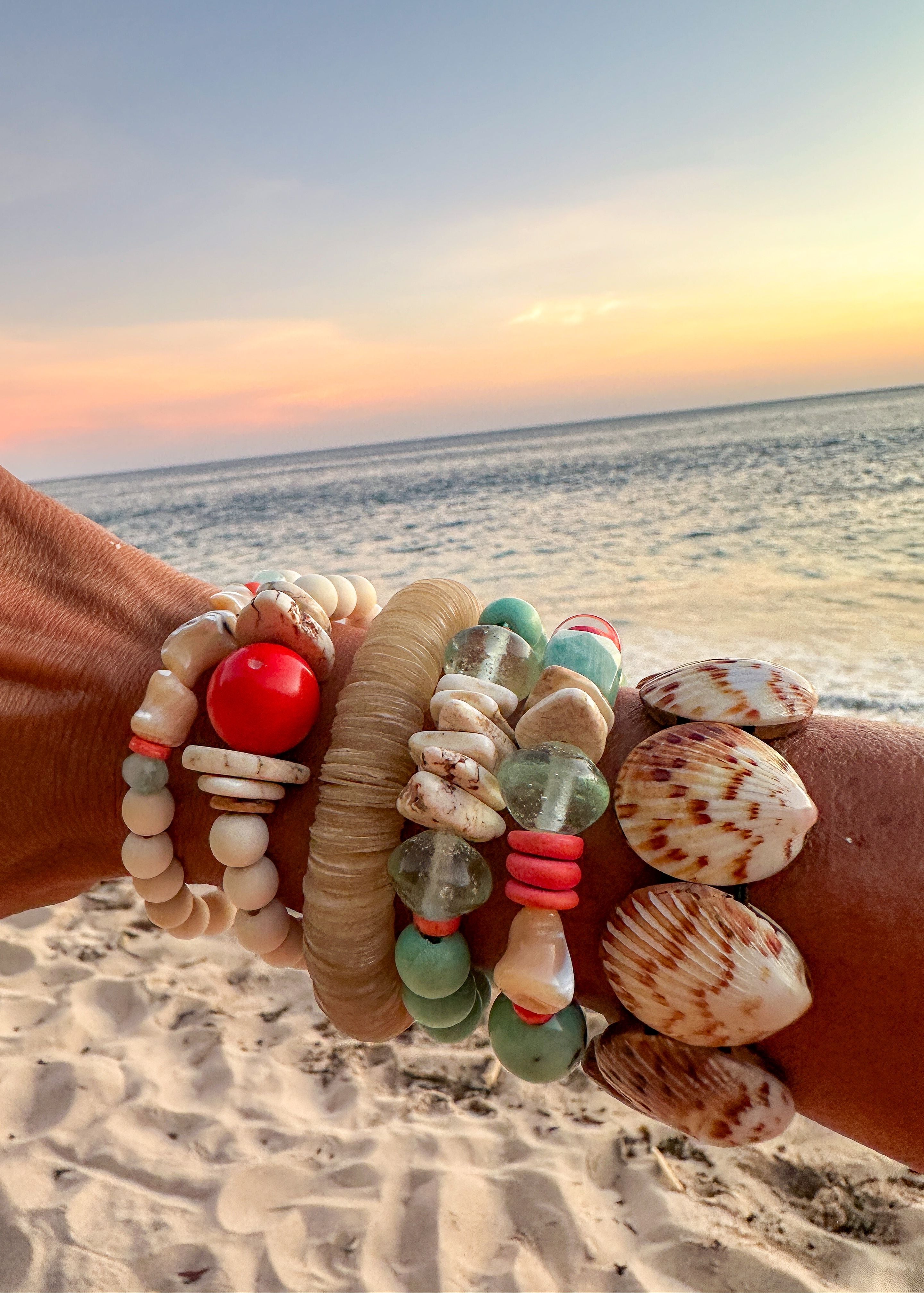 Shell Disc Bracelet | Coral Bay