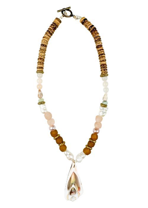 Classic Shell Necklace | Neutral Pearl
