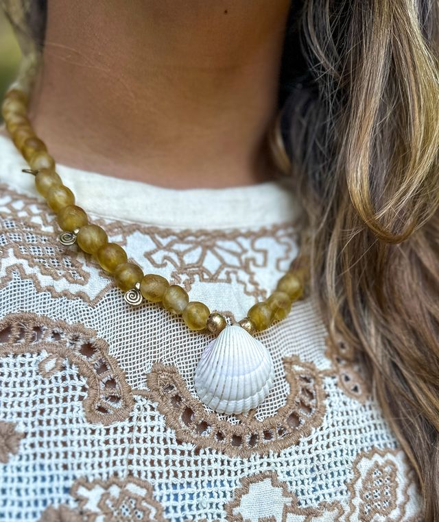 Tribal Shell Necklace | Camel