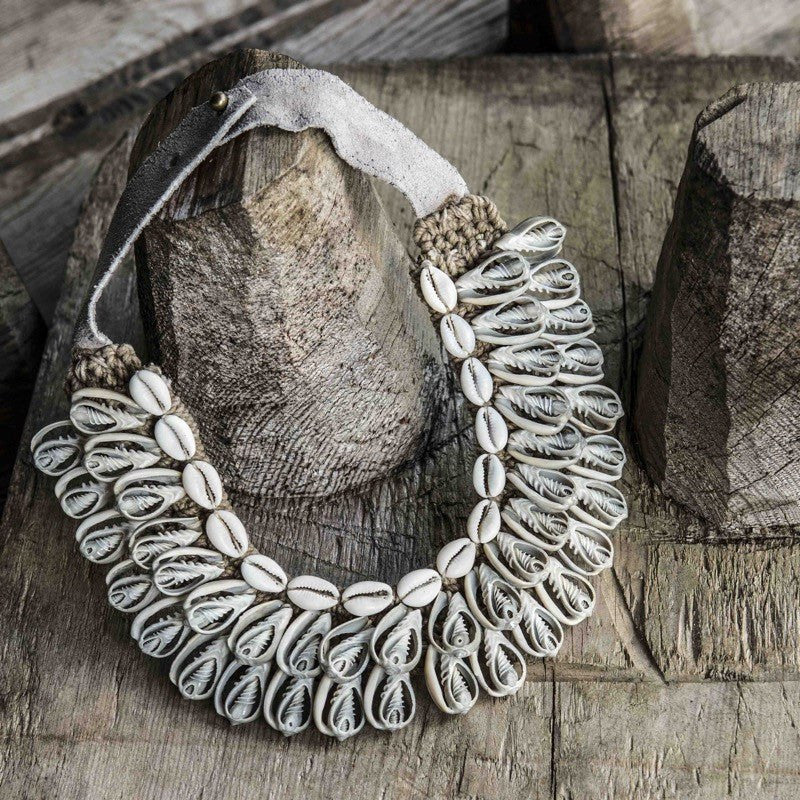 Cowrie Collar Necklace | Edition 2