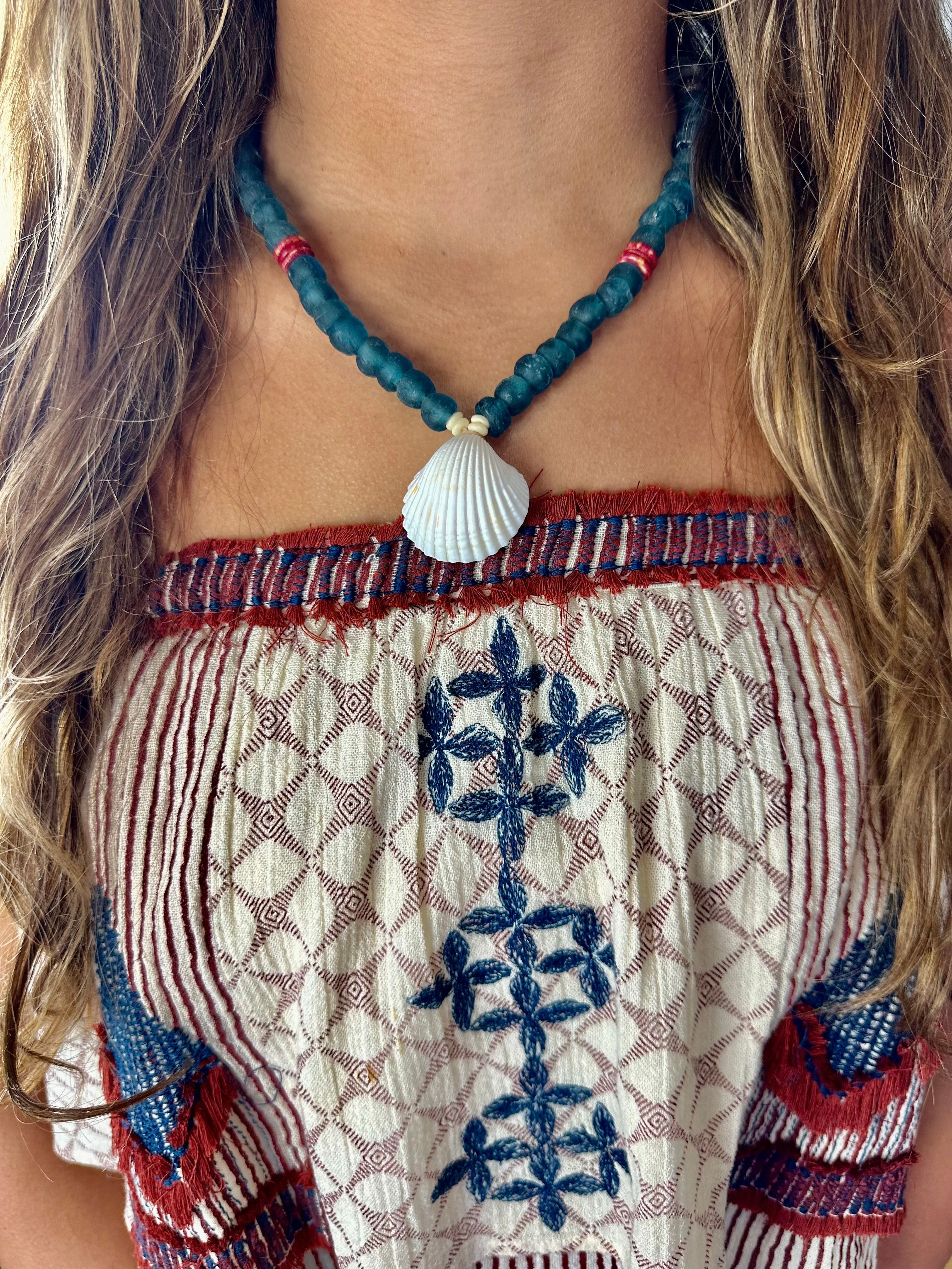 Tribal Shell Necklace | Americana