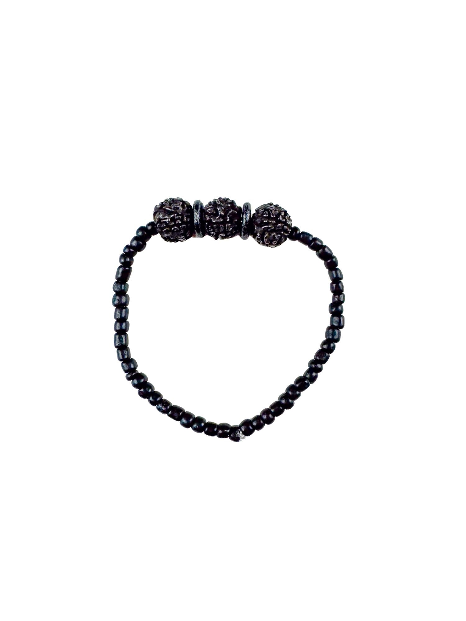 Simple Seed Bracelet | Nightfall