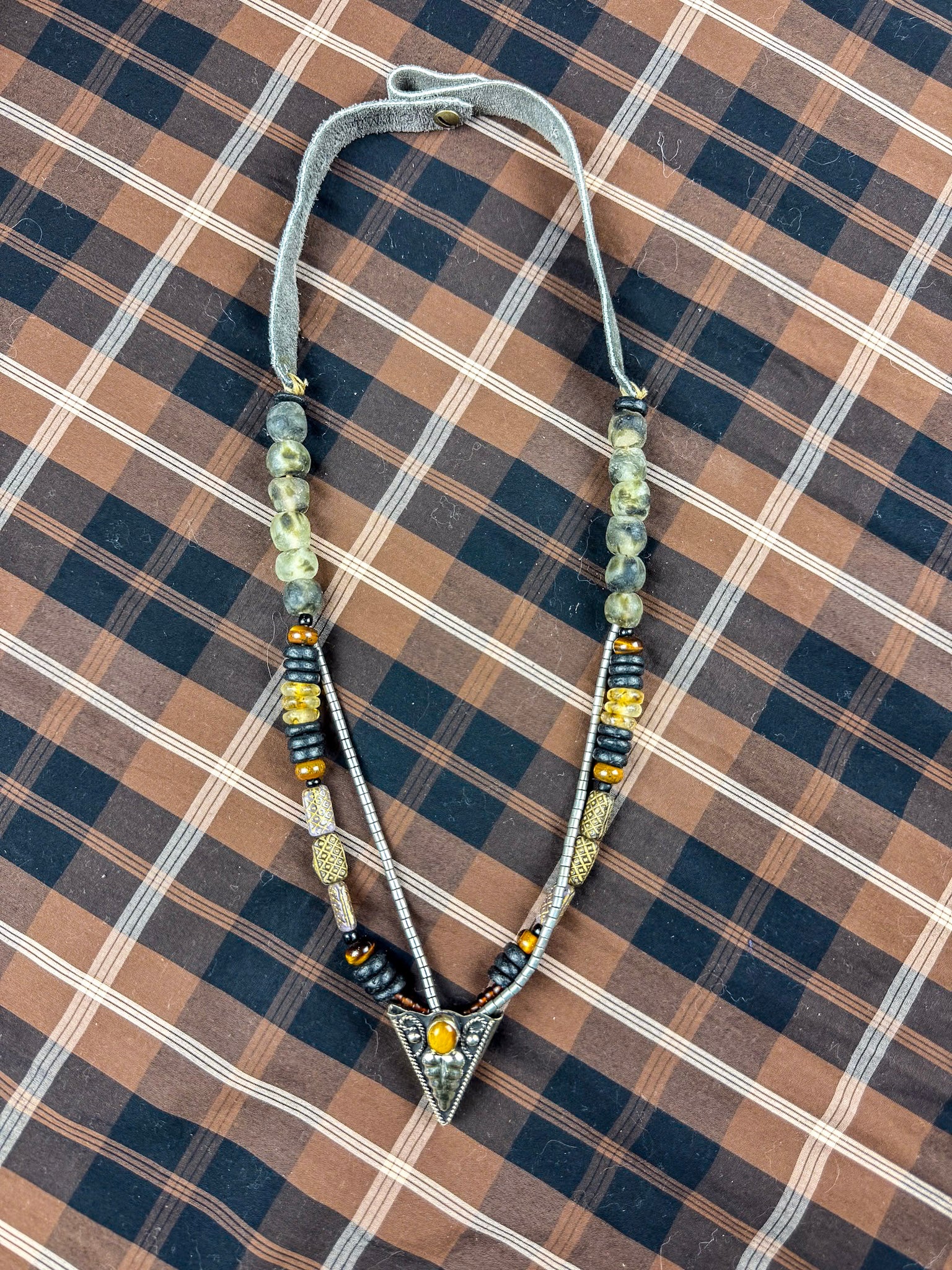 Slim Arrowhead Necklace | Equestrian