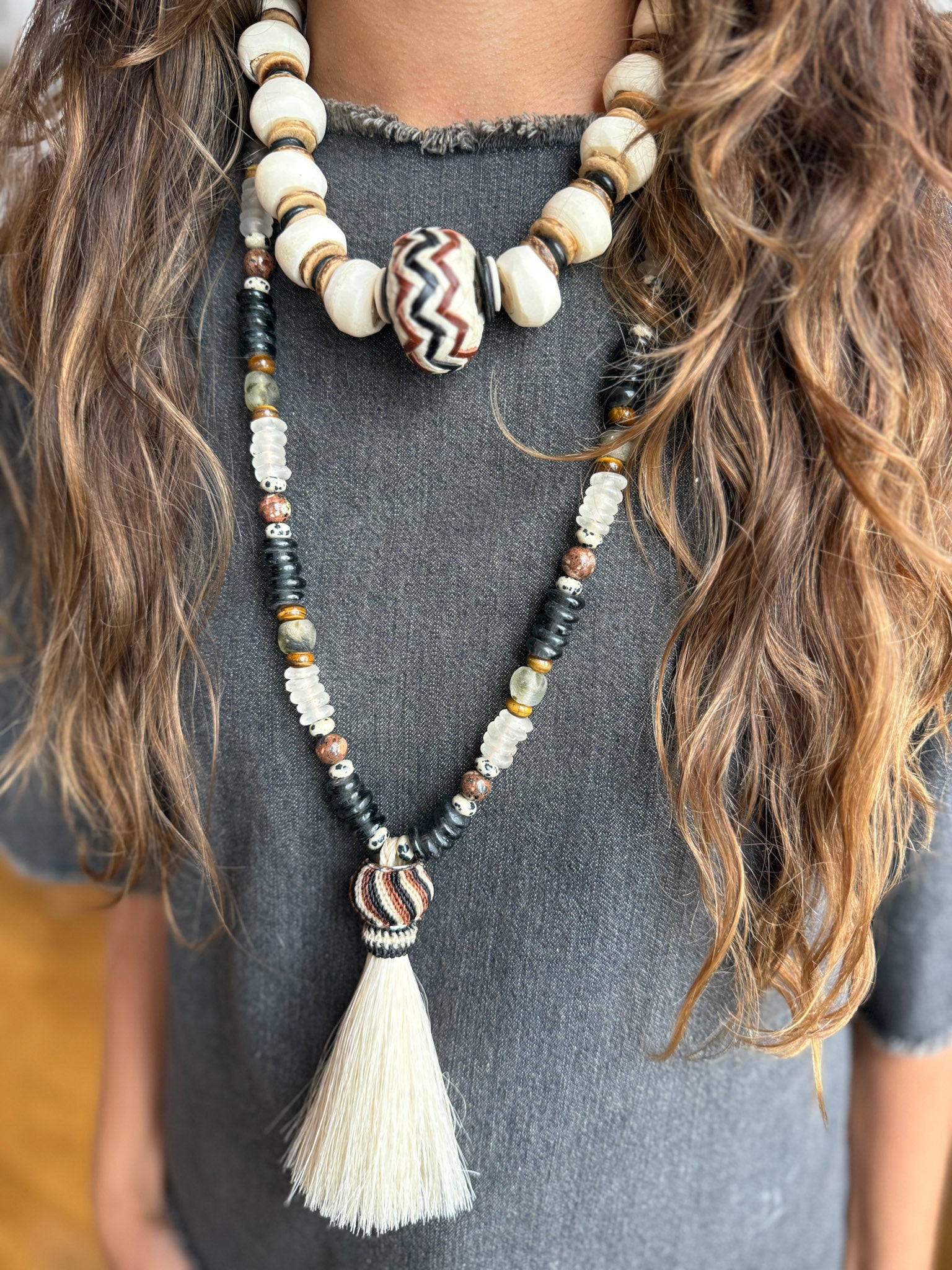 Slim Horse Hair Necklace | White Equestrian