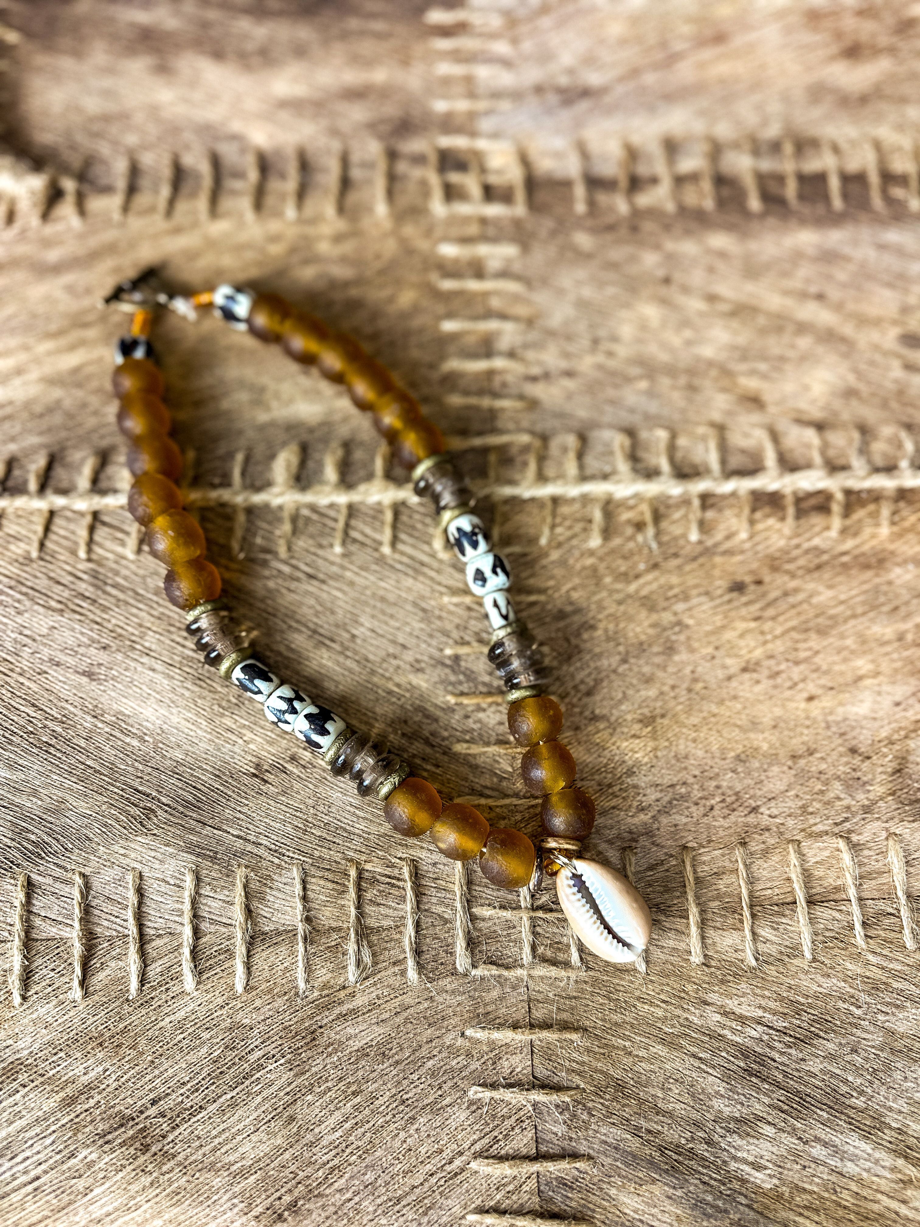 Classic Cowrie Necklace | Batik Sand