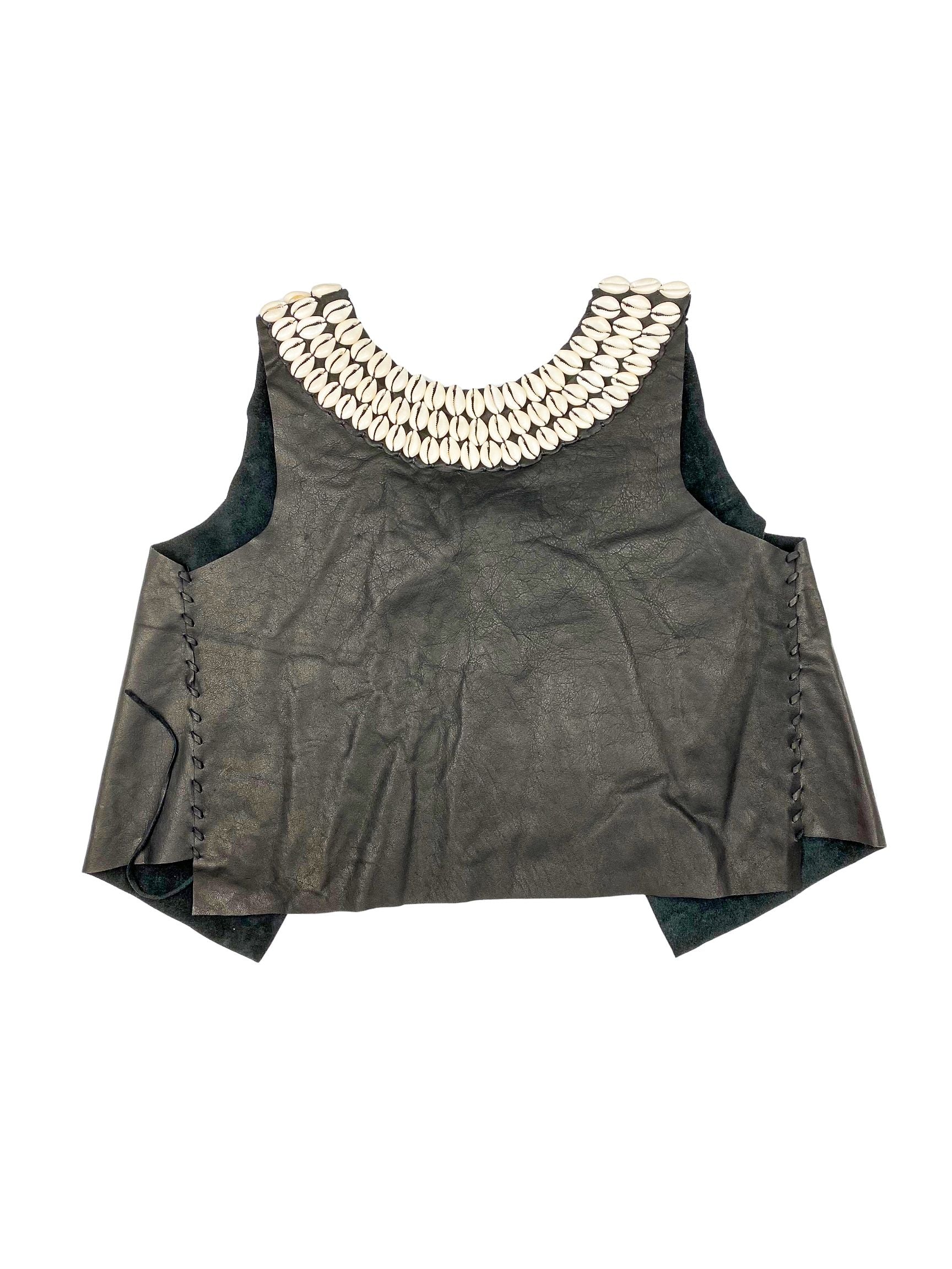 Rocio G Cowrie Vest | Leather Black