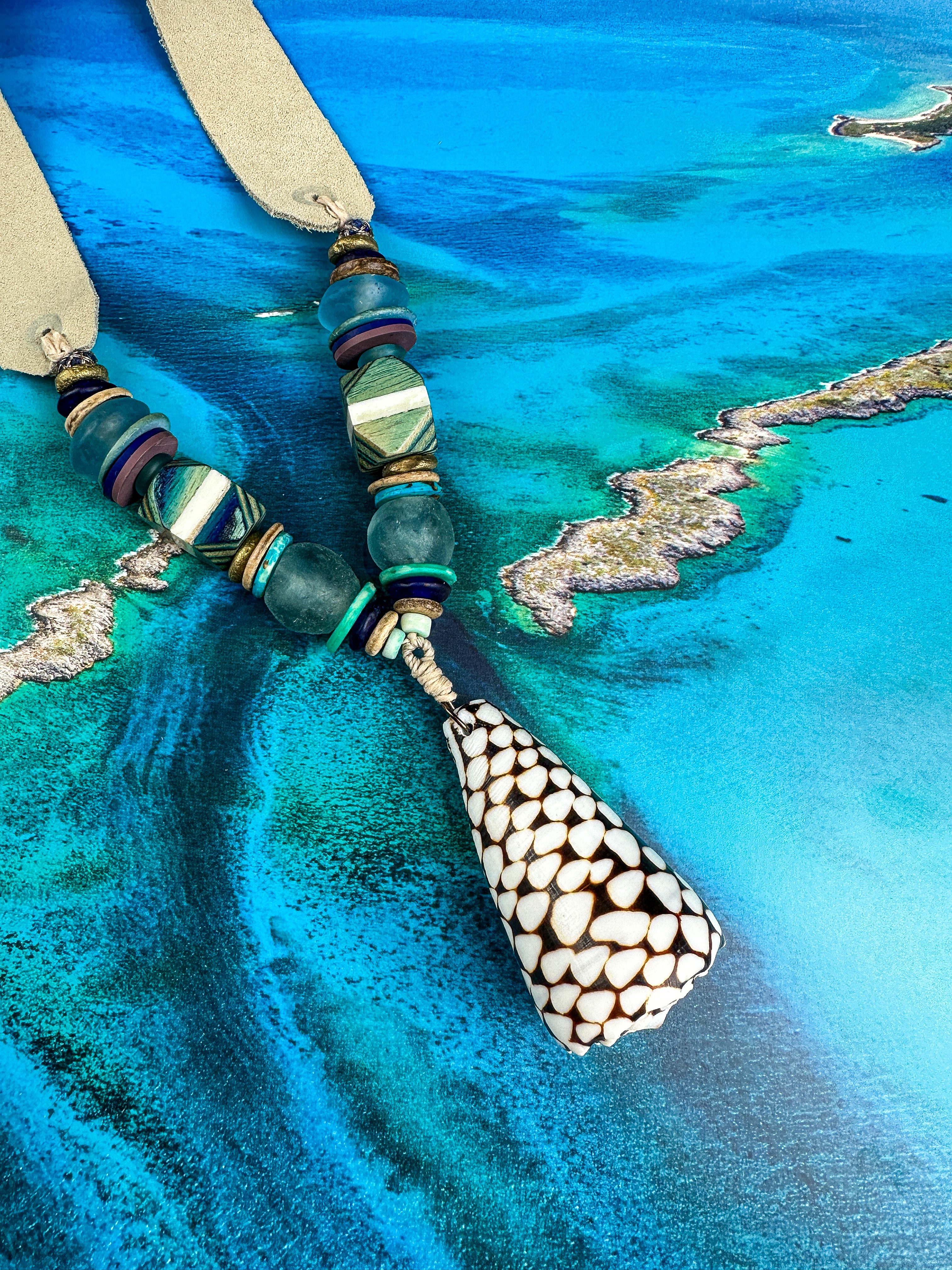 Mid Shell Necklace | Maldives