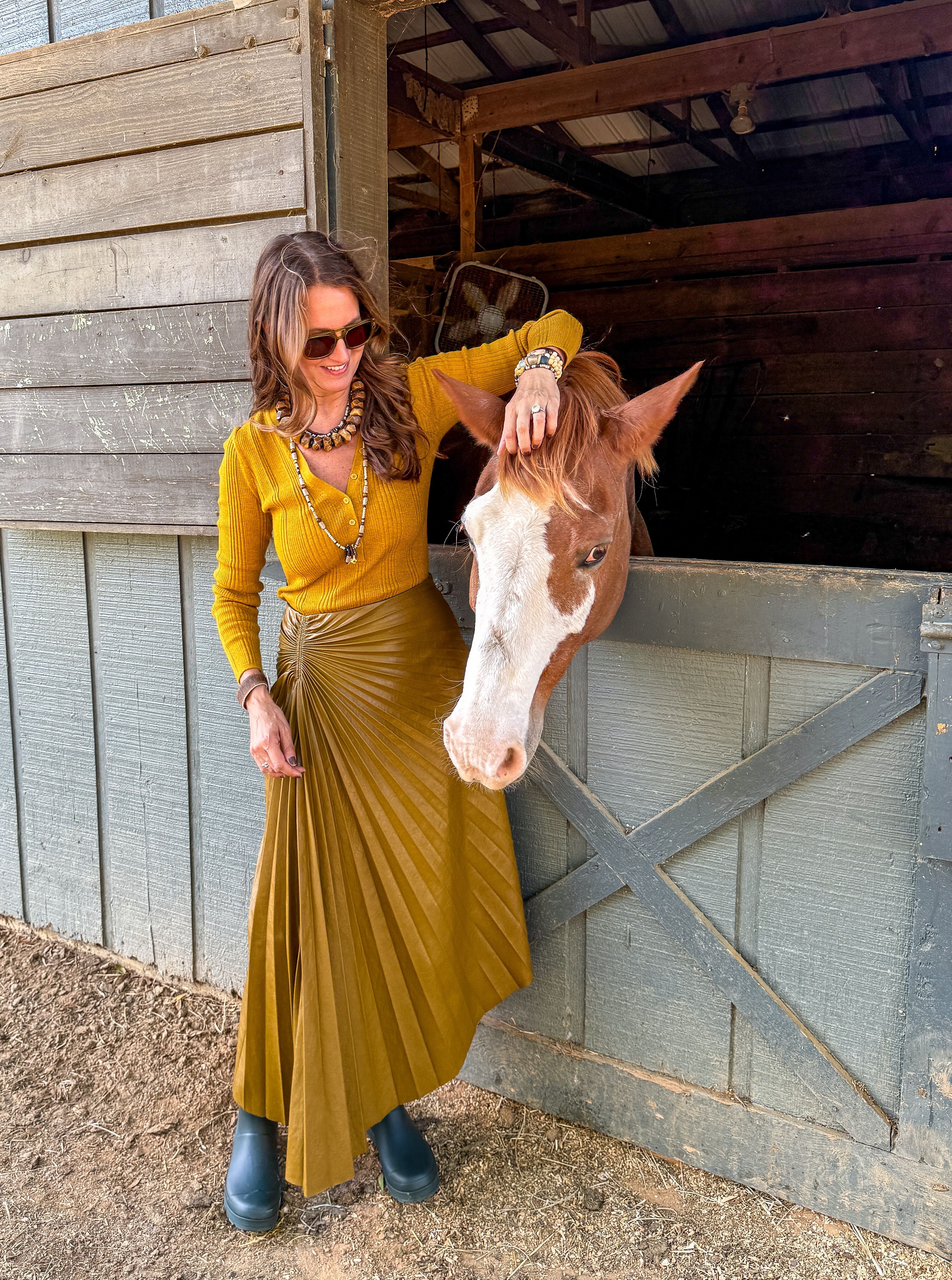 Classic Bone Necklace | Brown Equestrian