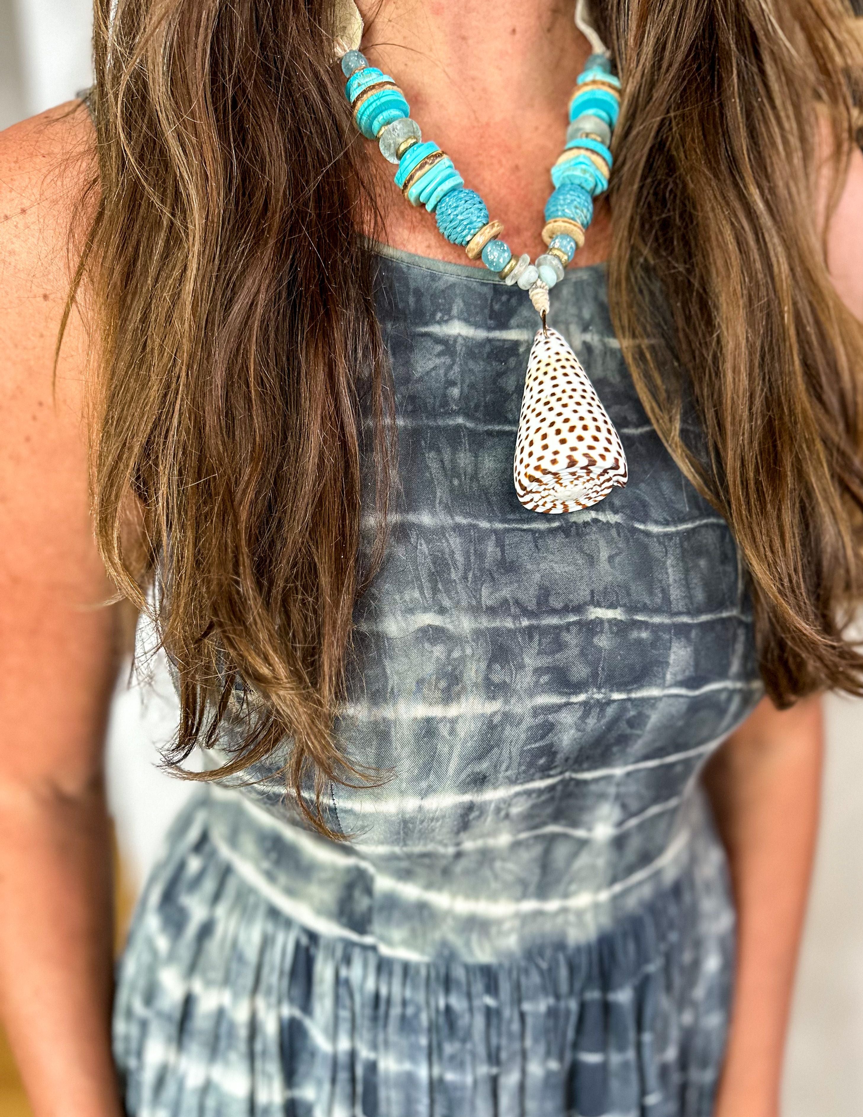 Mid Shell Necklace | Tides