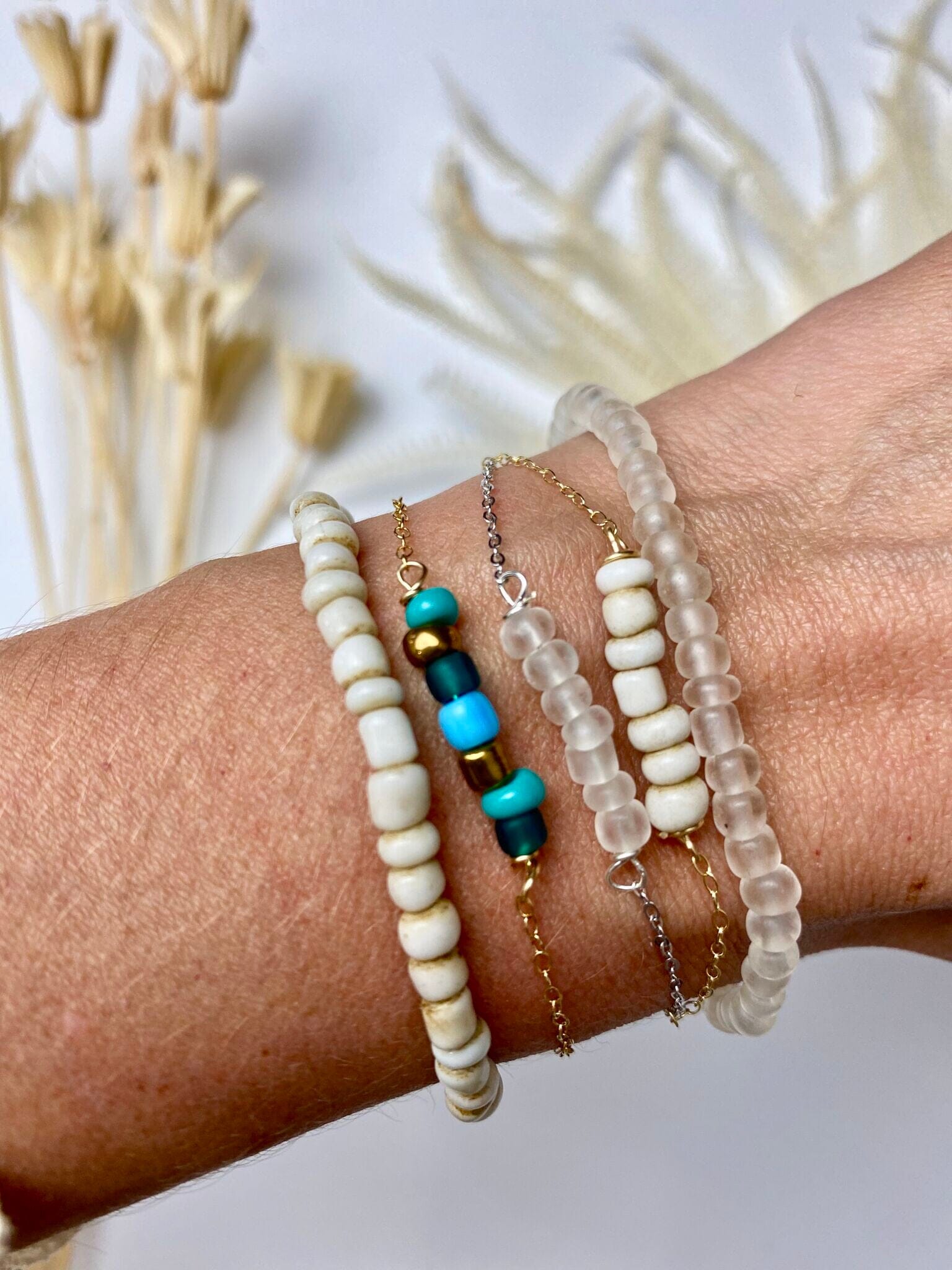 Simple Seed Bracelet | Mist