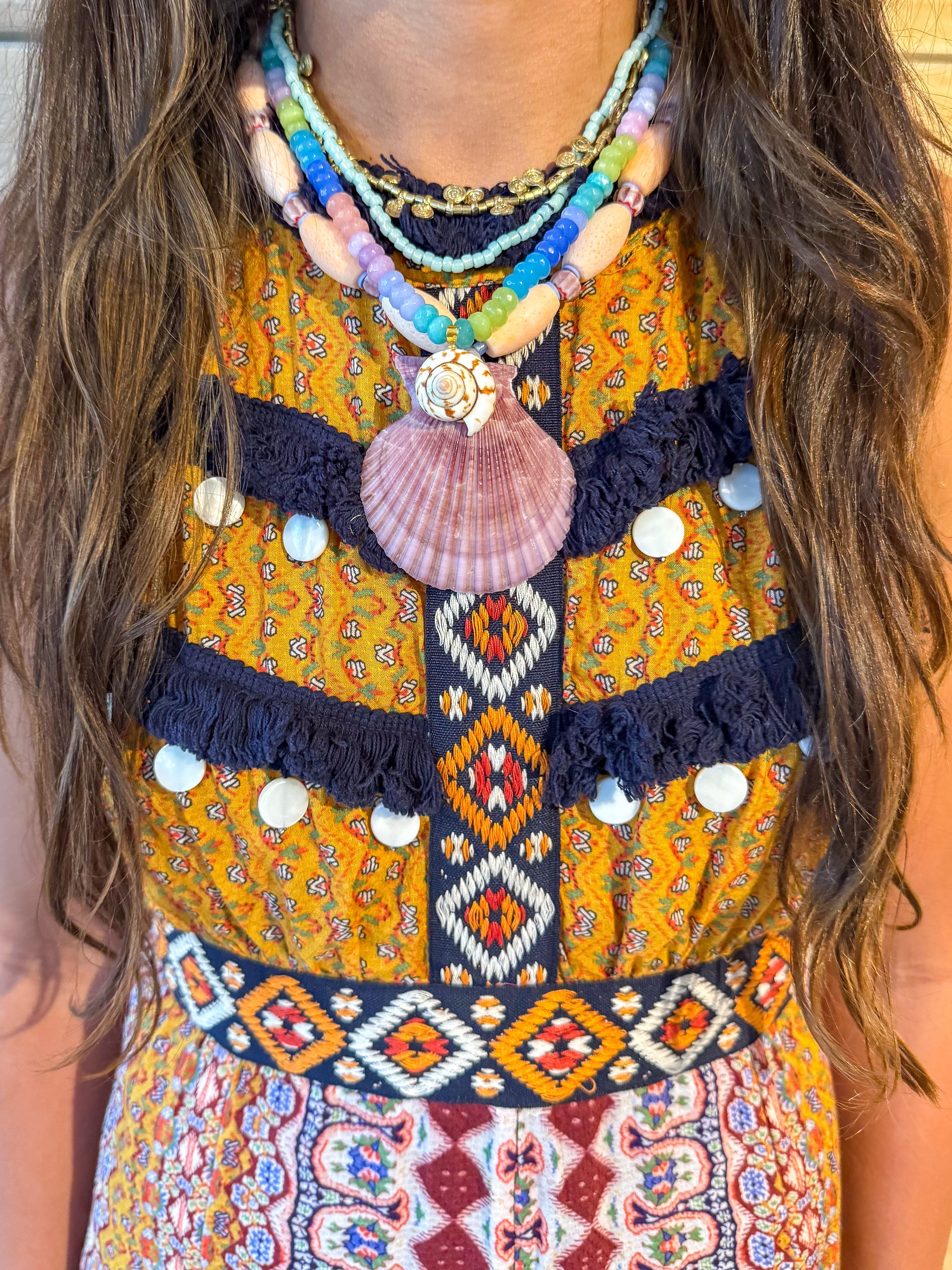Classic Shell Necklace | Sunwashed Coral