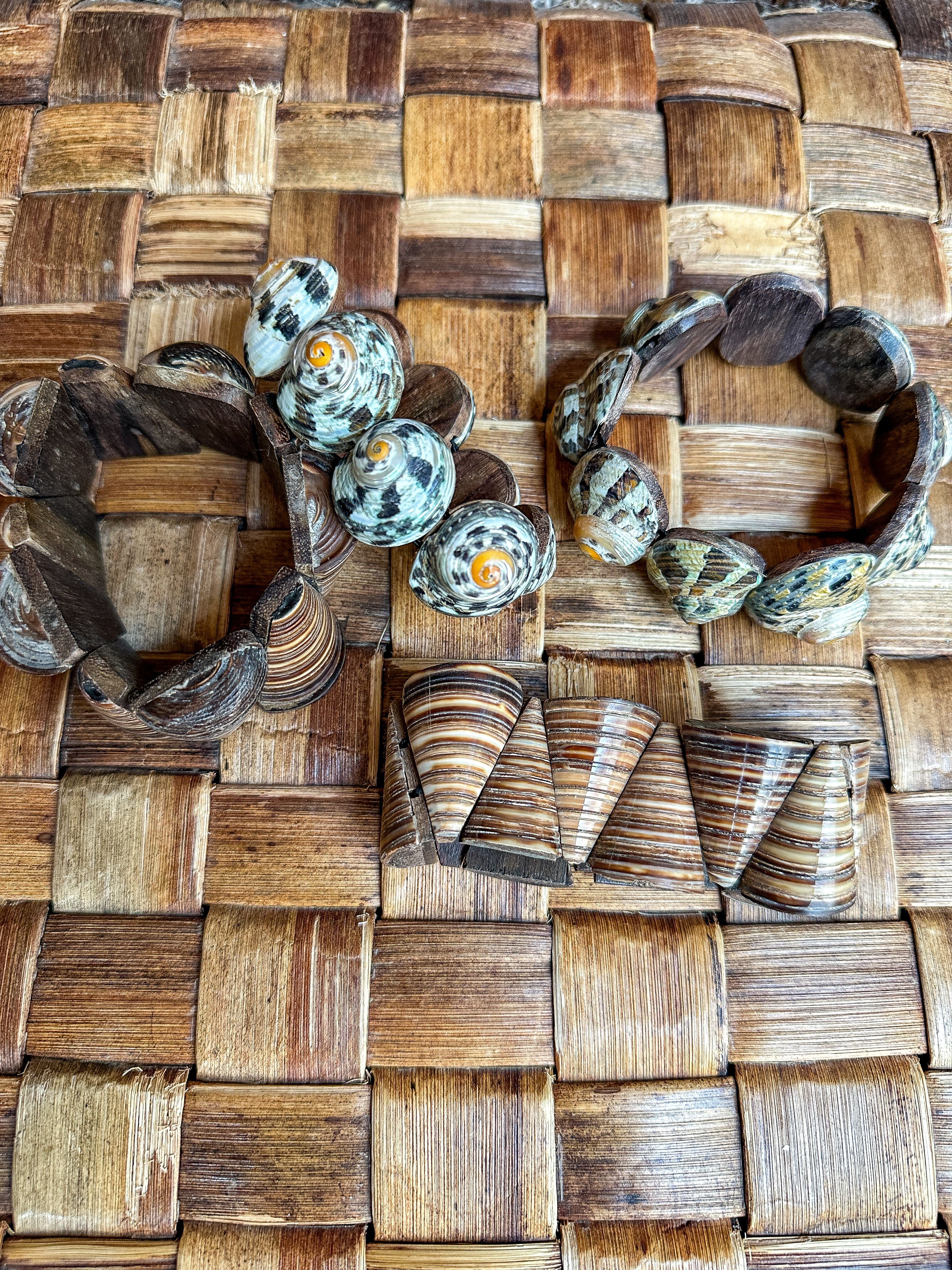 Stretch Shell Bracelet | Dark Brown
