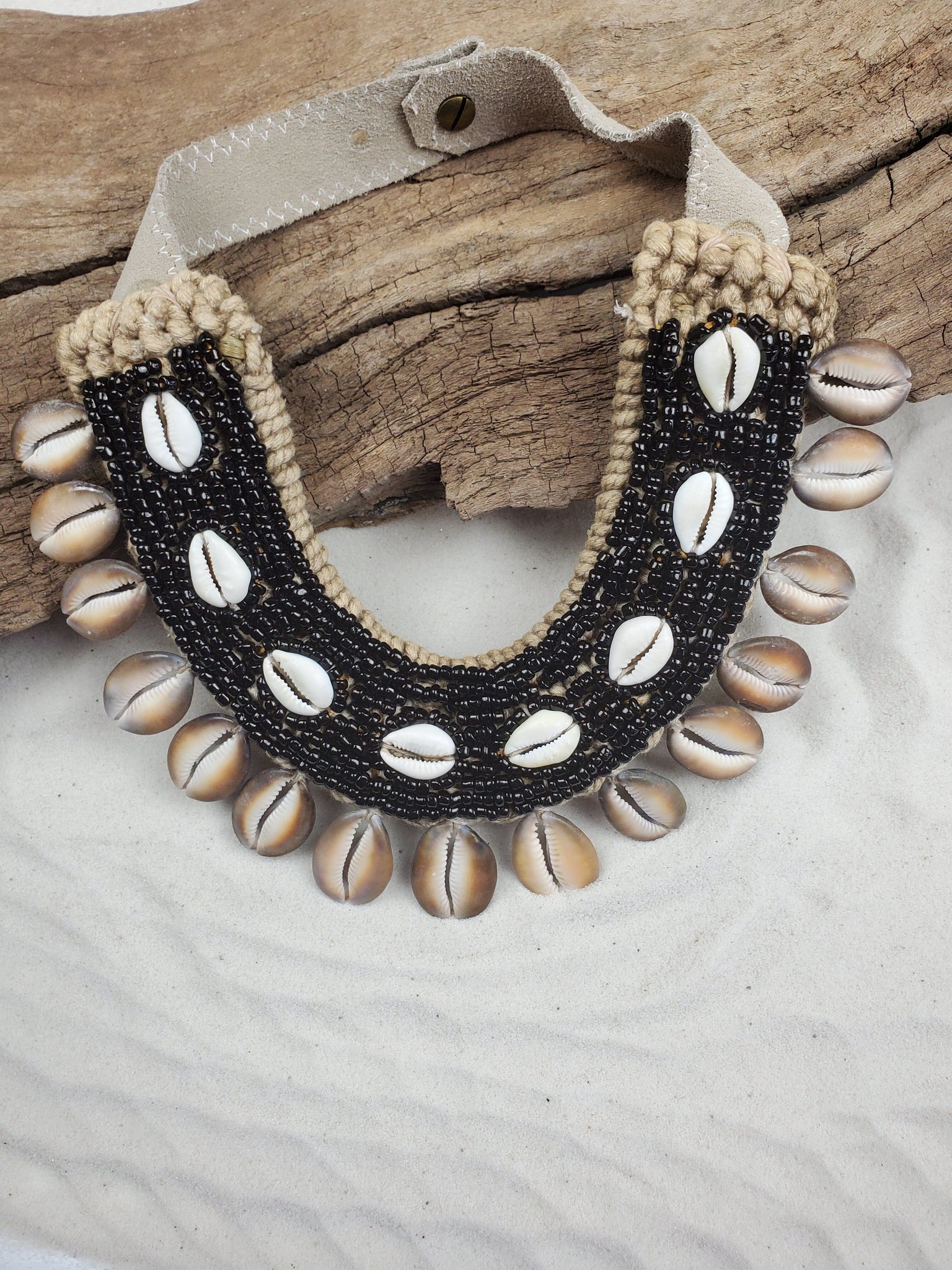 Cowrie Collar Necklace Edition 19